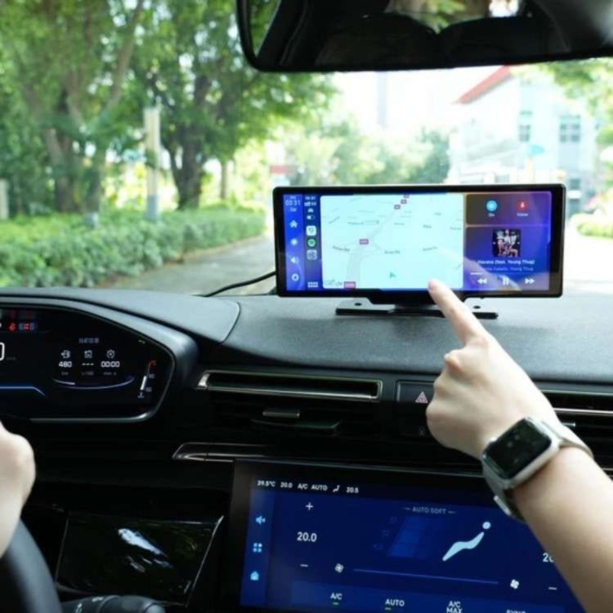 10.25" Wireless Carplay & Android Auto Car Display Screen - Image 1