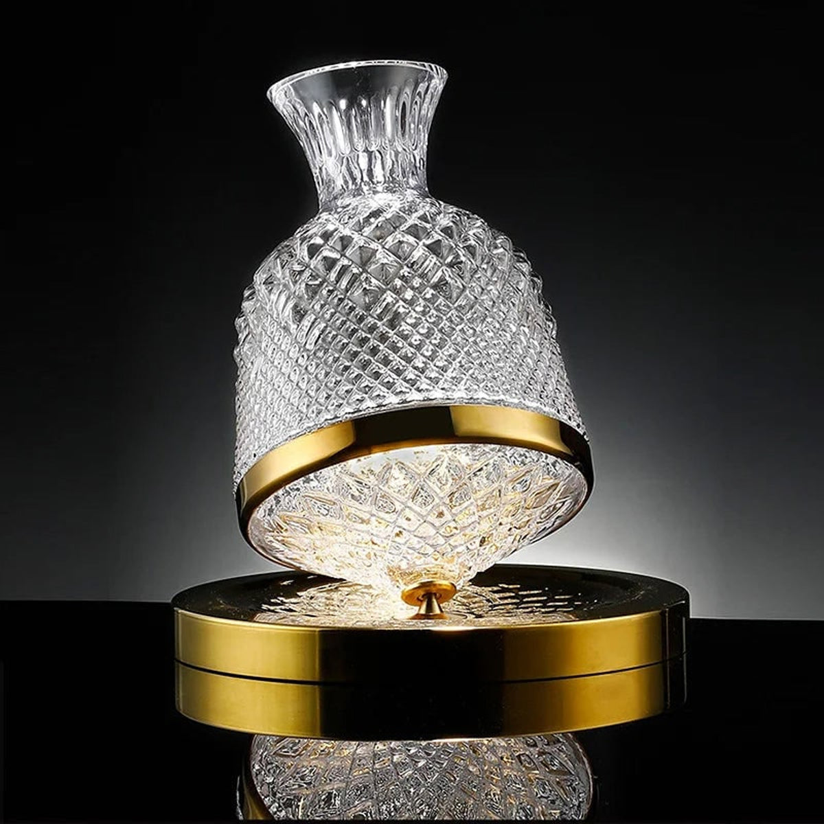 360 Degree Rotating Wine Decanter With Cut Crystal Glass - Image 6