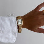 NOVA | Montre bracelet dorée pour femme – Montre élégante à cadran carré
