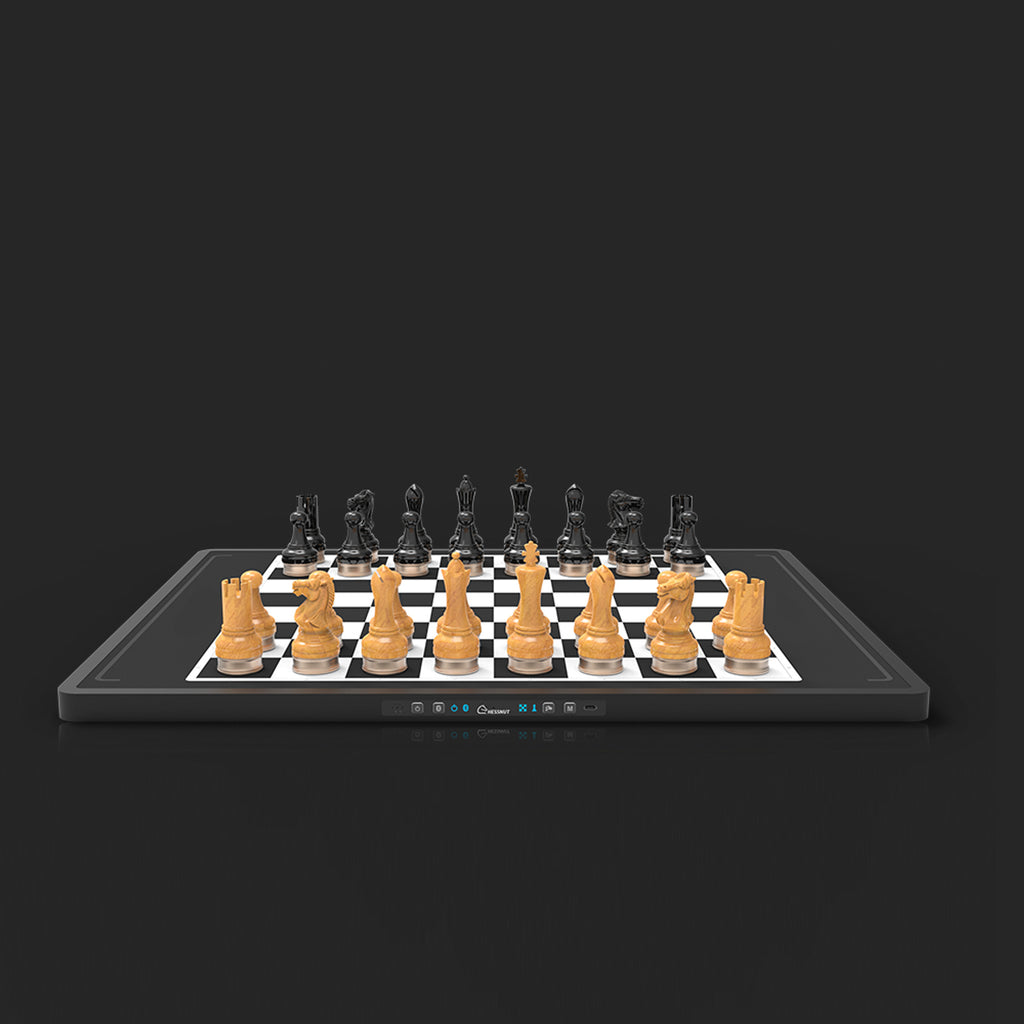 Advanced Robotic Chessboard With Wooden Pieces And Automated Opponent Movement - Image 2