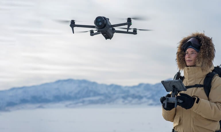 Airview Pro 4 Triple Camera Drone For Beginners And Pro-Level Shots - Image 9