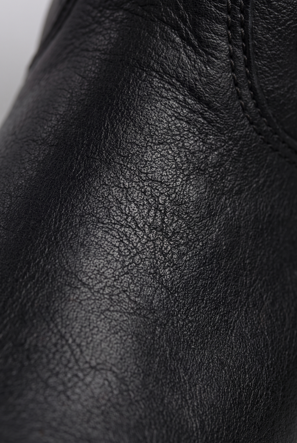 Ankle Boots with Block Heel and Leather Studs - Image 4