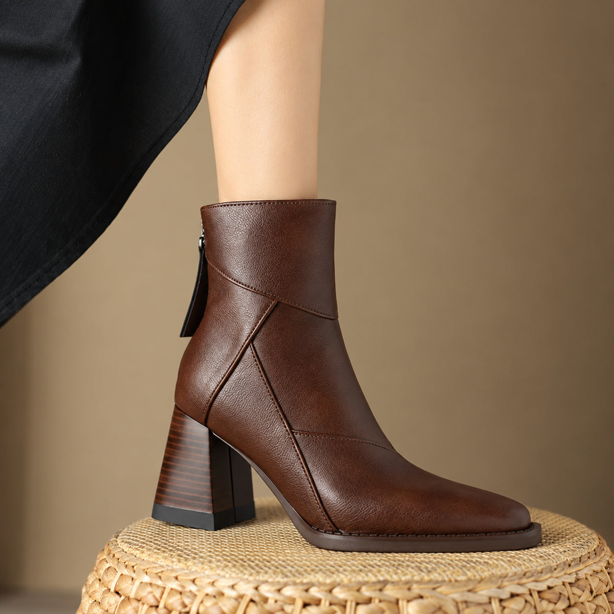 Ankle Boots with Chunky Heel Design and Folded Cuff - Image 4