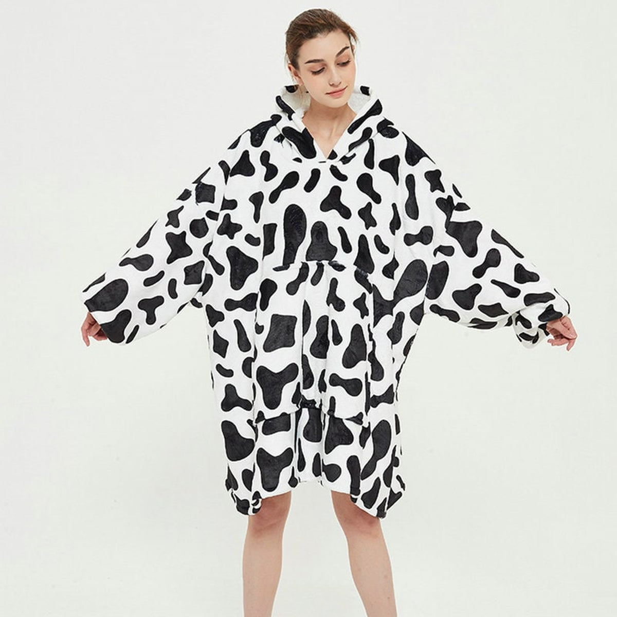 Christmas Hooded Blanket with Cozy Fleece Sleepwear and Oversized Fit - Image 11
