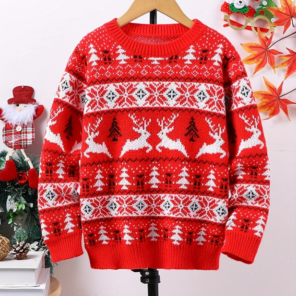 Christmas Sweater with Ribbed Nordic Pattern and Round Neckline - Image 1