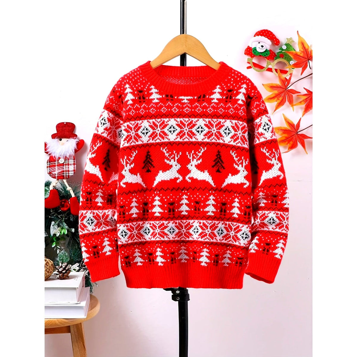 Christmas Sweater with Ribbed Nordic Pattern and Round Neckline - Image 3