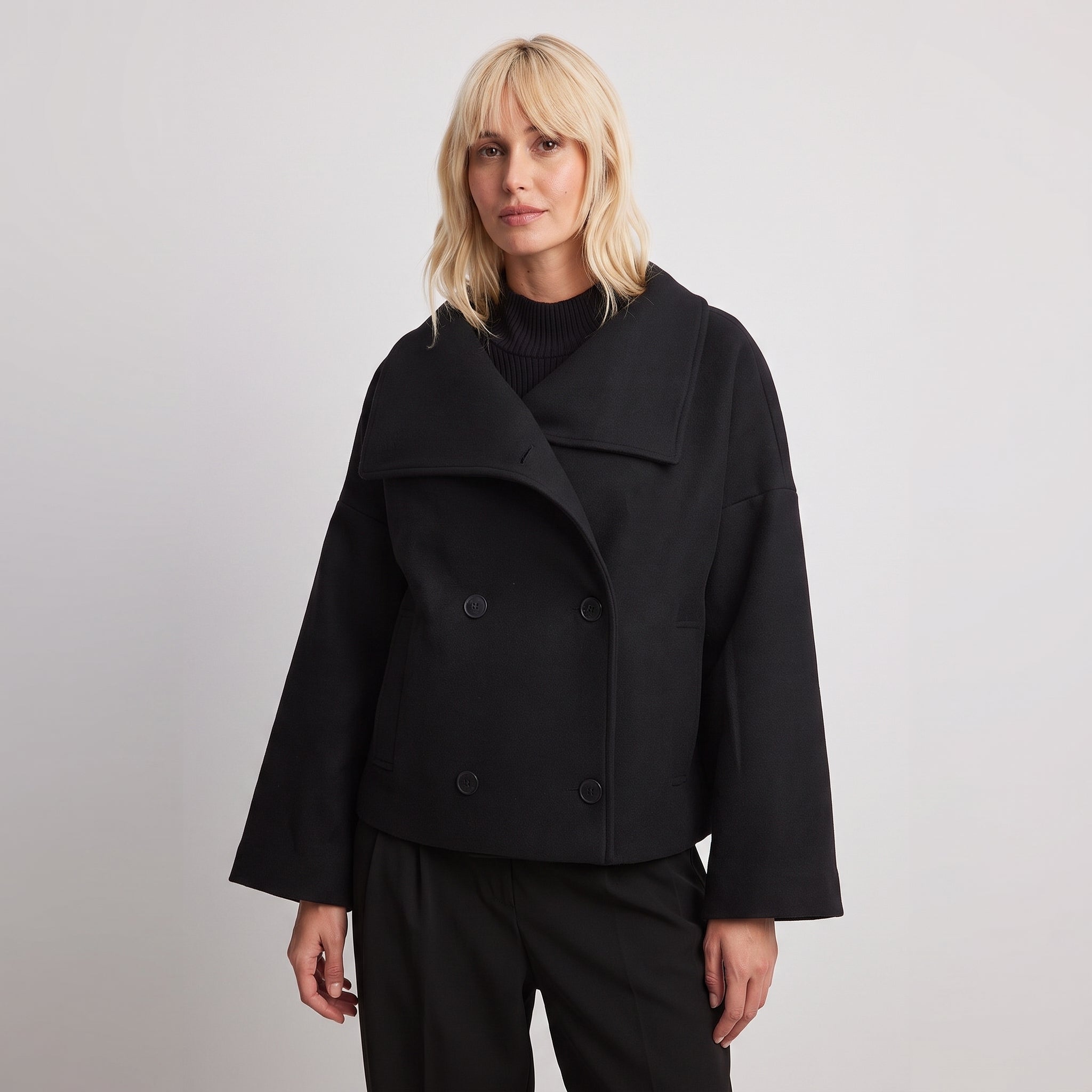 Double-Breasted Cropped Coat With Wide Lapel - hero