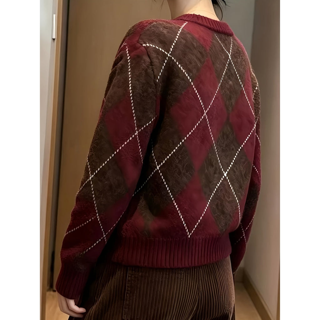 Diamond Check Knit Jumper with Cosy Round Neck and Texture - Image 4