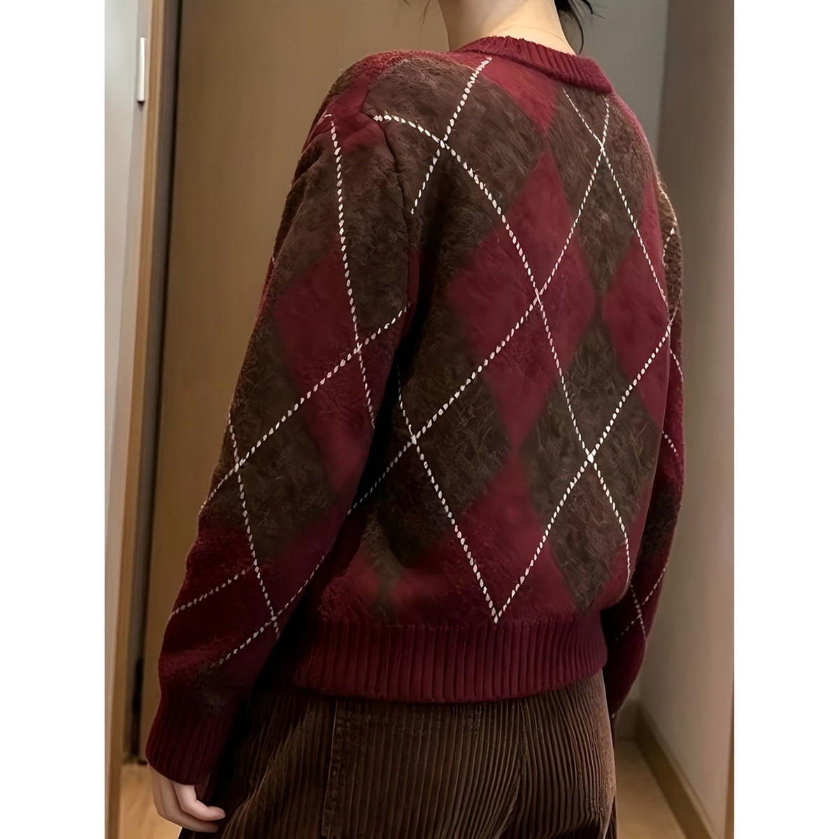 Diamond Check Knit Jumper with Cosy Round Neck and Texture - Image 4