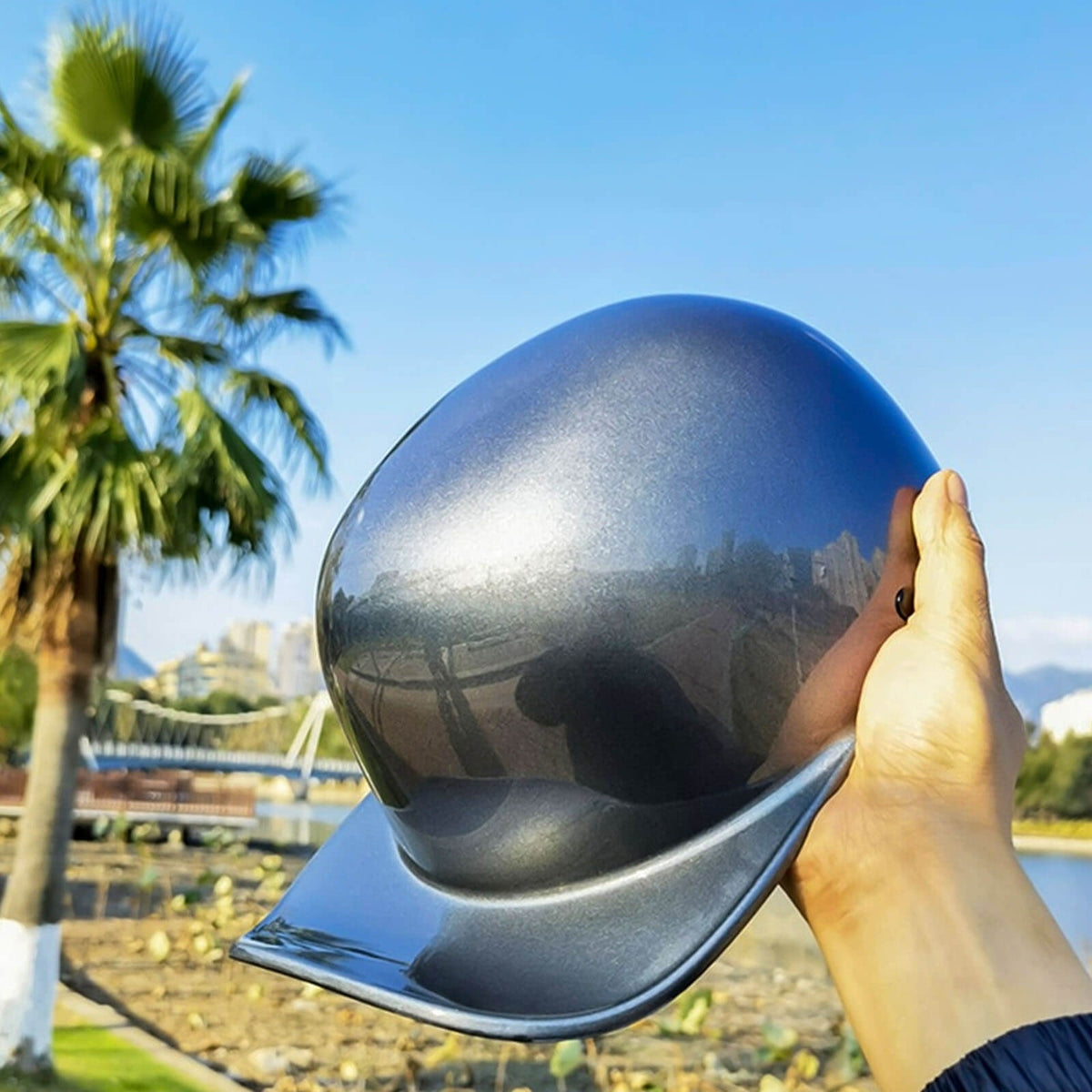 Dot Approved Motorcycle Helmet With Classic Cap Style - Image 7