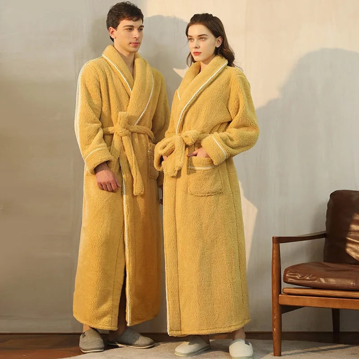 Flannel Bathrobe with Loose Fit and Long Sleeves - Image 1