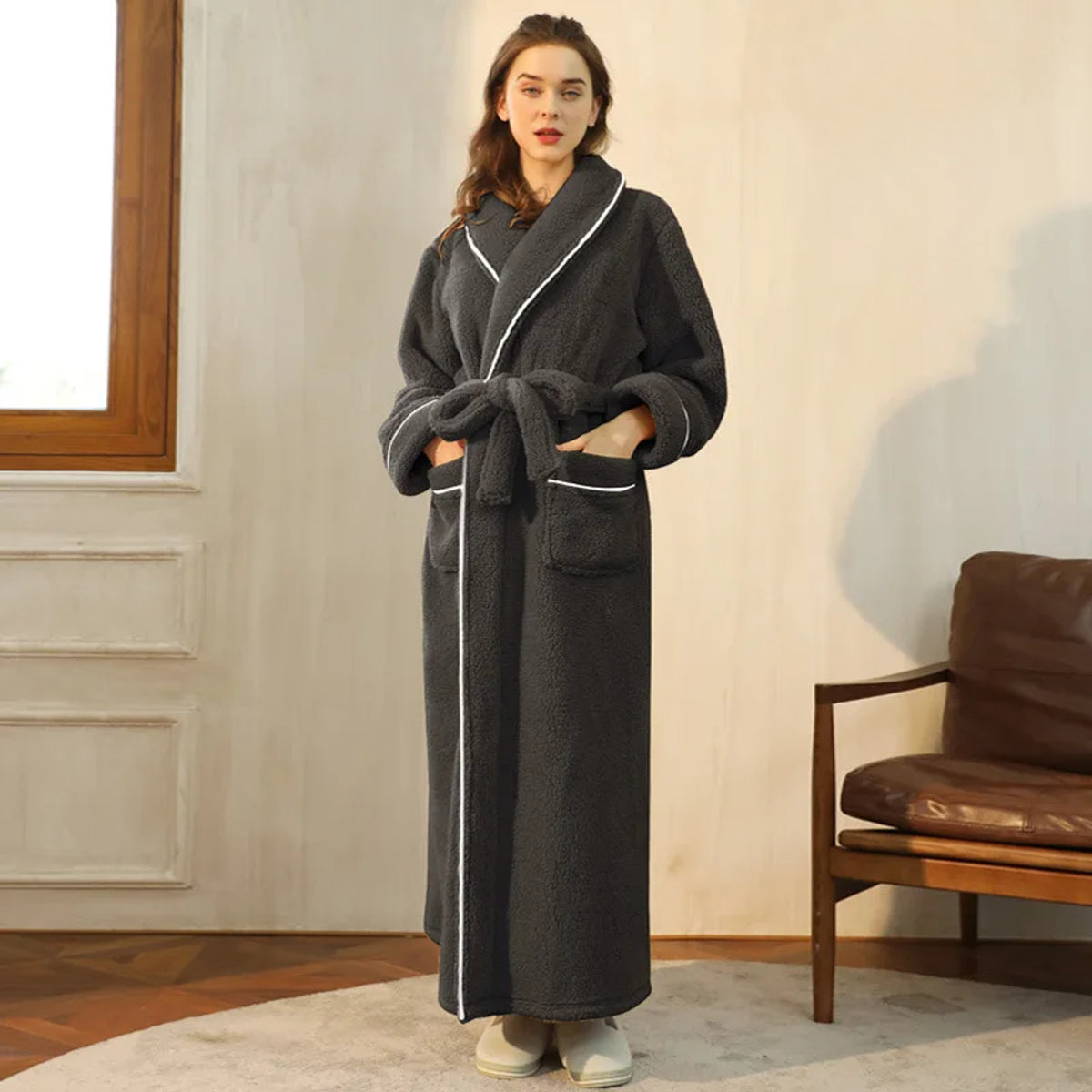 Flannel Bathrobe with Loose Fit and Long Sleeves - Image 10