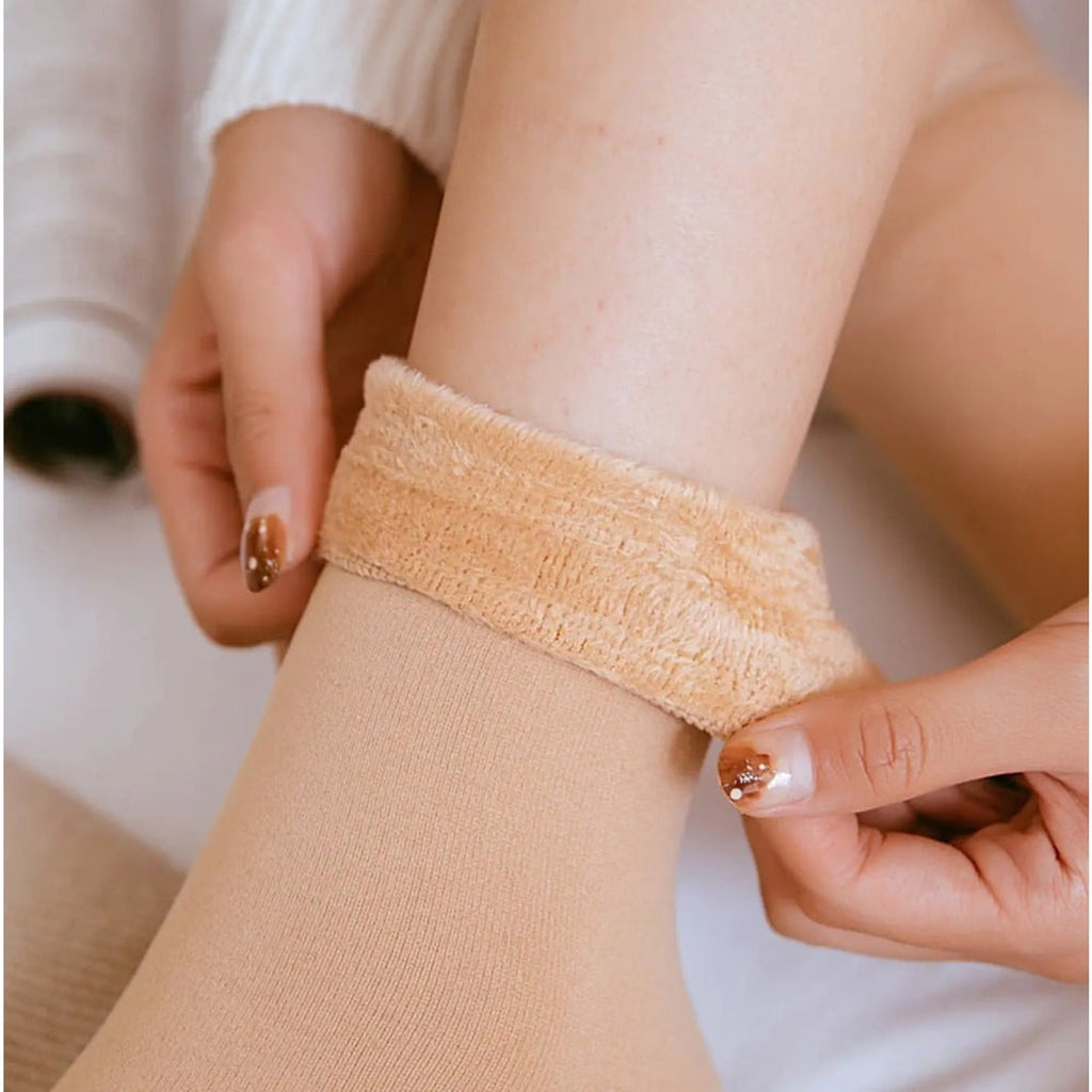 Fleece Thermal Socks with Anti-Slip Sole and Ankle Cut - Image 3