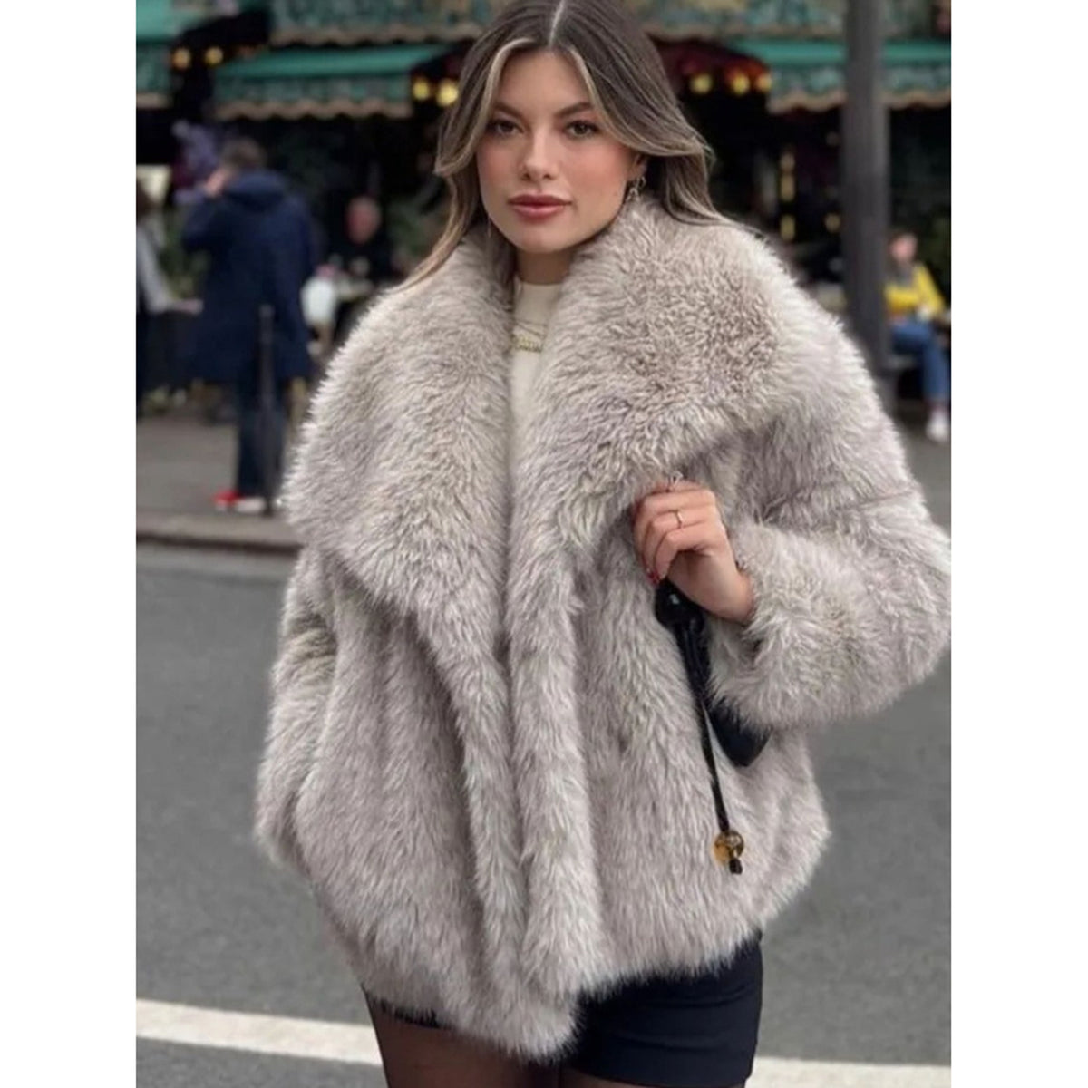 Fur Coat with Warm Short Jacket and Lapel Collar - Image 8
