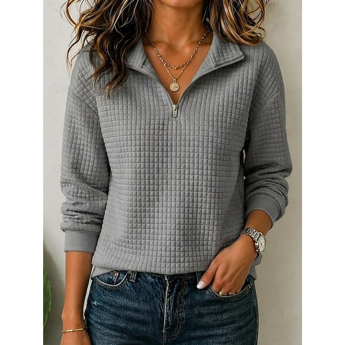 Half Zip Sweatshirt with Quilted Relaxed Fit and Collar - Image 8