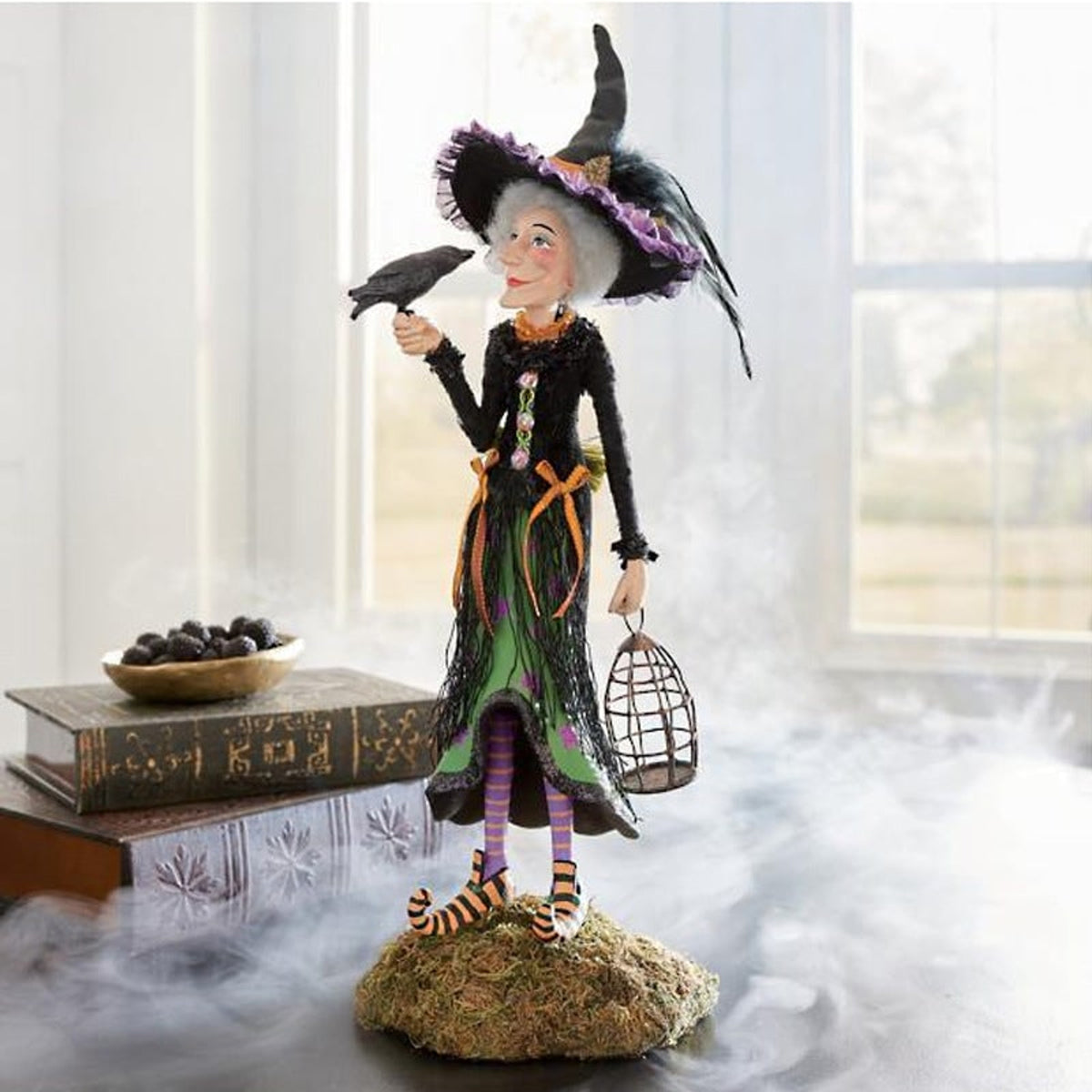 Halloween Figurine Witch With Resin Construction And Lightweight Design For Seasonal Decor - Image 13