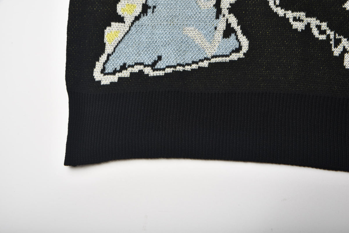 Halloween Sweater with Relaxed Knitted Fit and V-Neck - Image 3