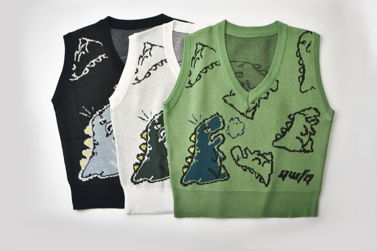Halloween Sweater with Relaxed Knitted Fit and V-Neck - Image 6