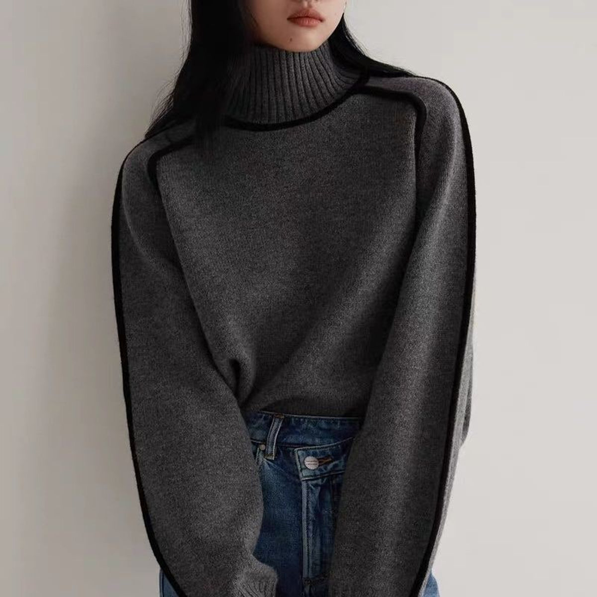 Knitted Pullover Sweater with Long Sleeve Turtleneck and Cable Knit - Image 10