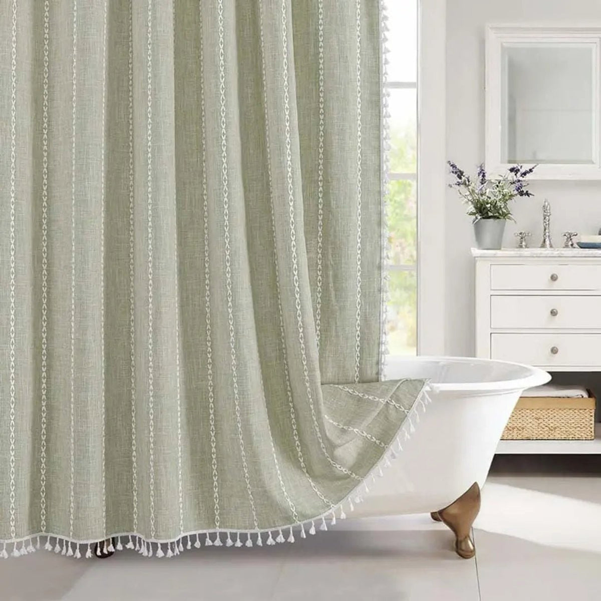 Linen Shower Curtain With Tassel Hem And Checkered Pattern - Image 7