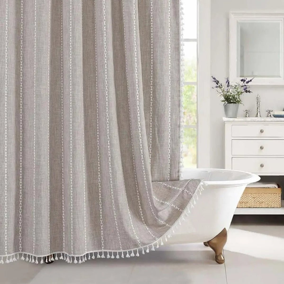 Linen Shower Curtain With Tassel Hem And Checkered Pattern - Image 8