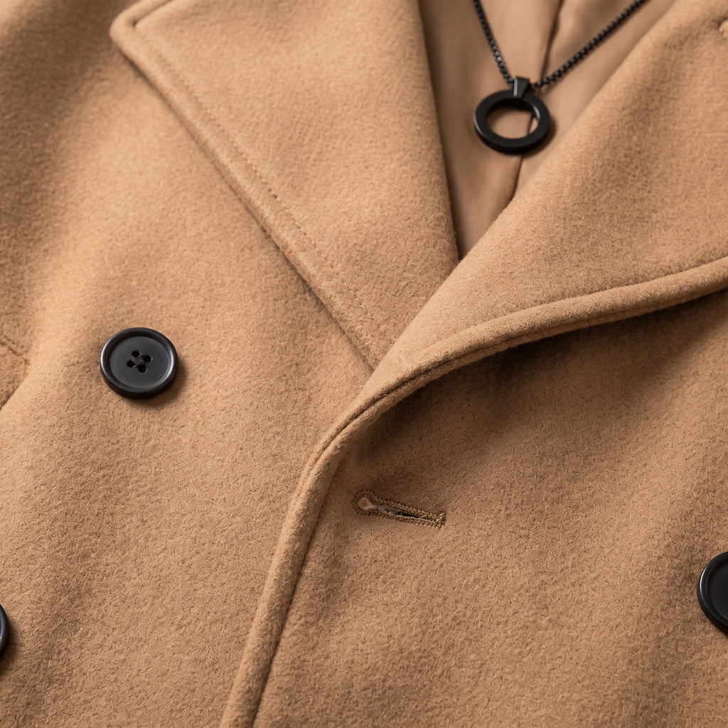 Cropped Trench Coat With Wide Lapels - detail