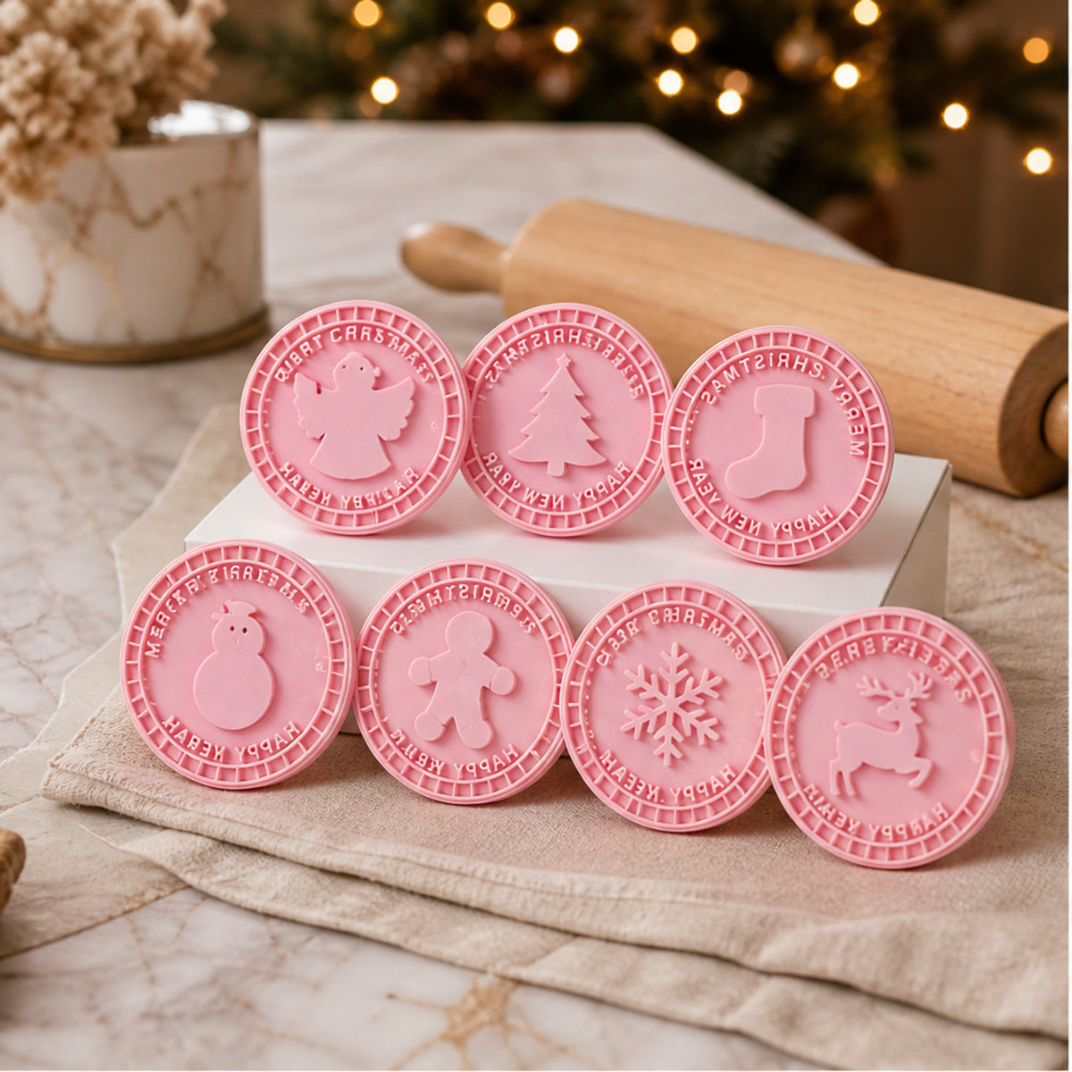 Merrymould 3D Embossing Christmas Cookie Stamp Set With 9 Festive Designs - Image 9