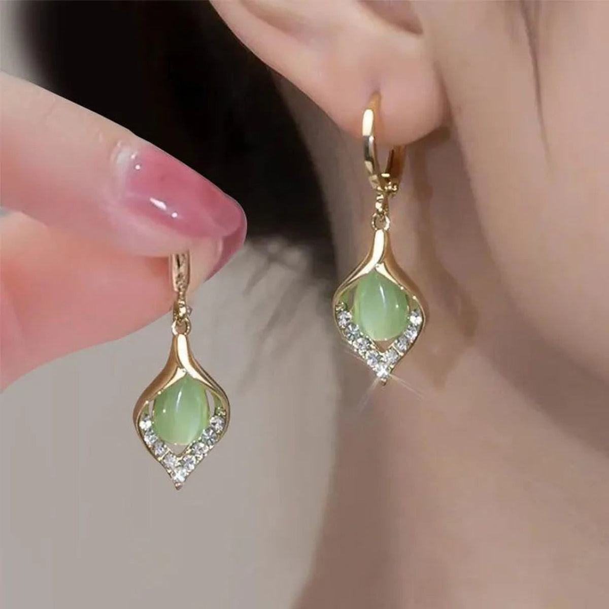 Metal Savona Pearl Earrings - Image 1