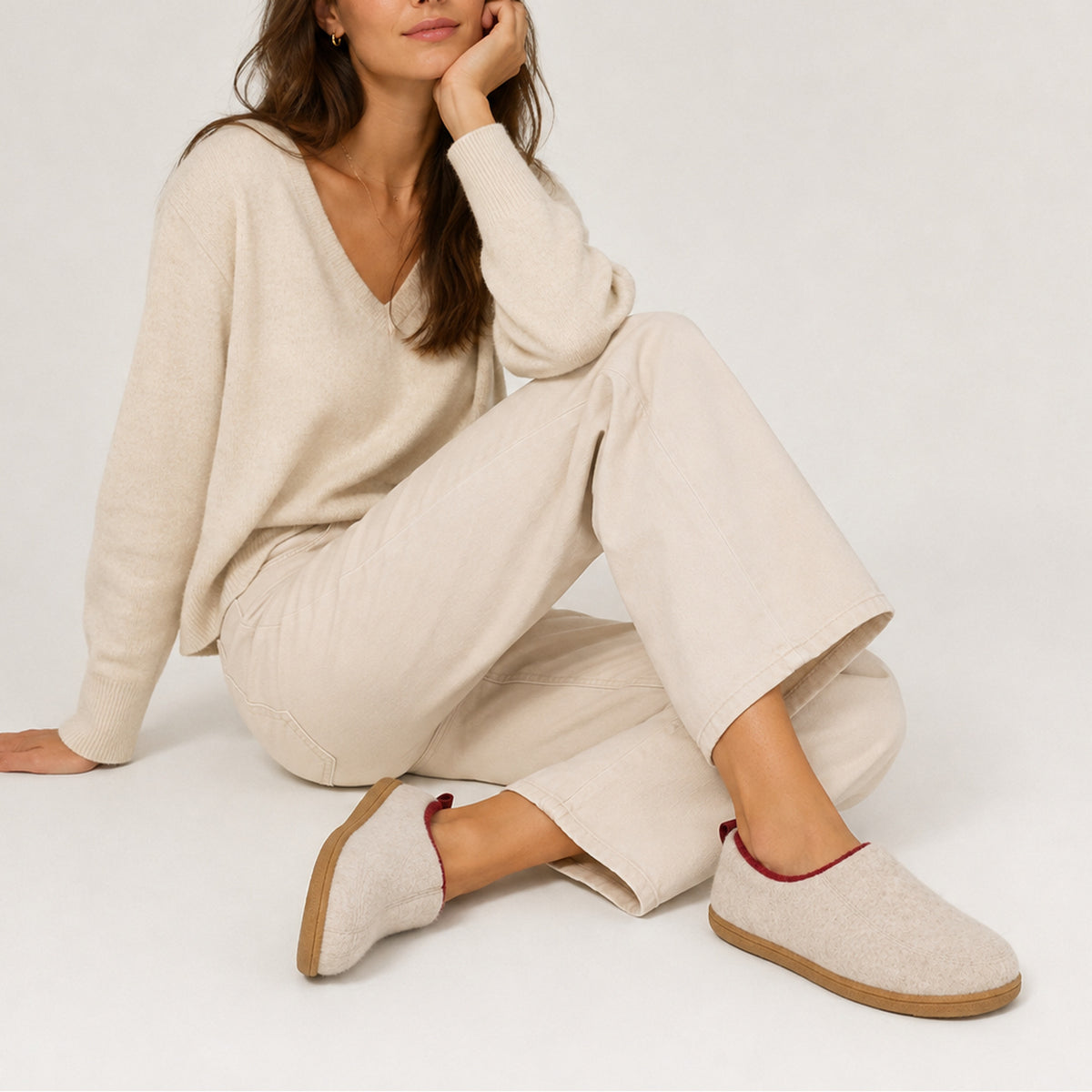 Orthopedic Slippers with Supportive House Shoes and Fleece Lining - Image 6