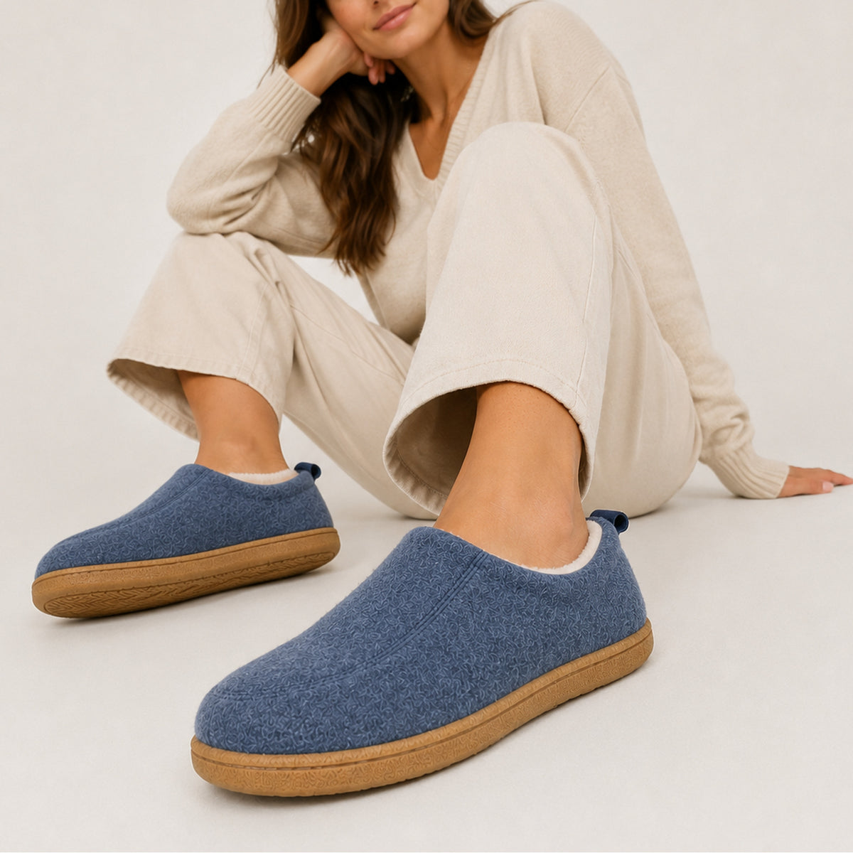 Orthopedic Slippers with Supportive House Shoes and Fleece Lining - Image 2