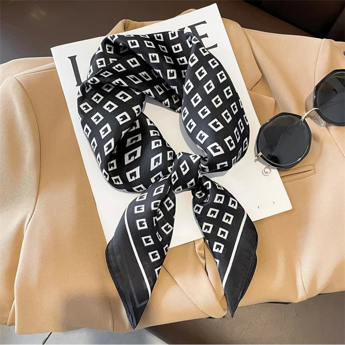 Plaid Scarf with Lightweight Silk Design and Neck Styling - Image 21