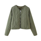 Quilted Bomber Jacket with Streamlined Cropped Fit and V-Neckline - Image 2