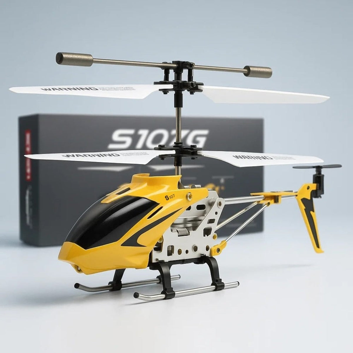 Remote Control Helicopter With 3.5 Channel Gyro Stabiliser - Image 1