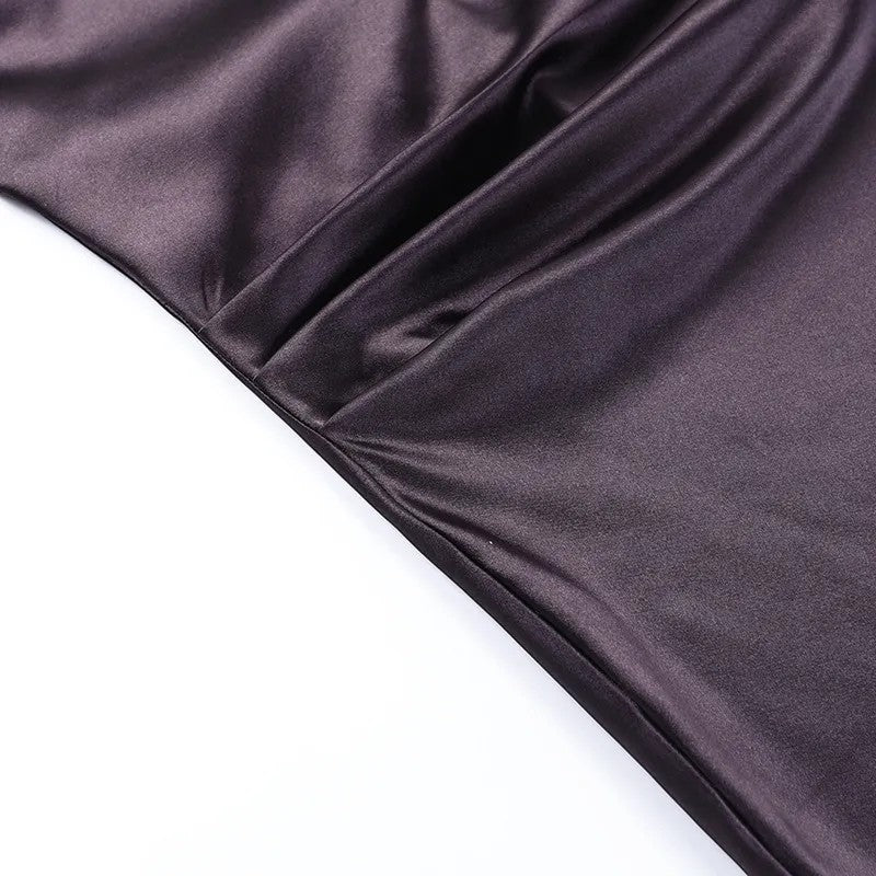 NOVA | Robe mini dos nu à col licou pour femmes – Robe moulante dos ouvert, robe de soirée et de sortie