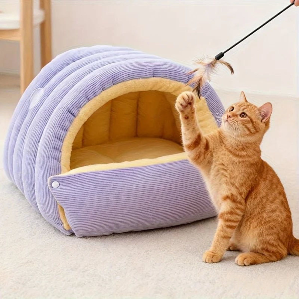 Snugden Enclosed Cat Bed With Arctic Fleece Lining For Warmth And Security - Image 4