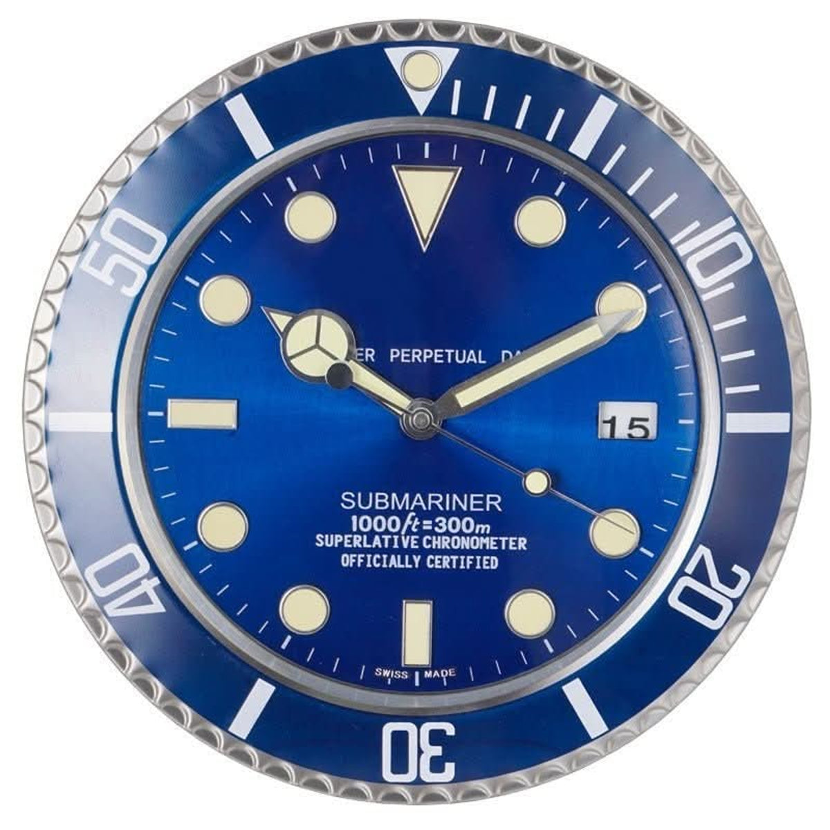 Stainless Steel Silent Wall Clock With Luminous Hands - Image 4