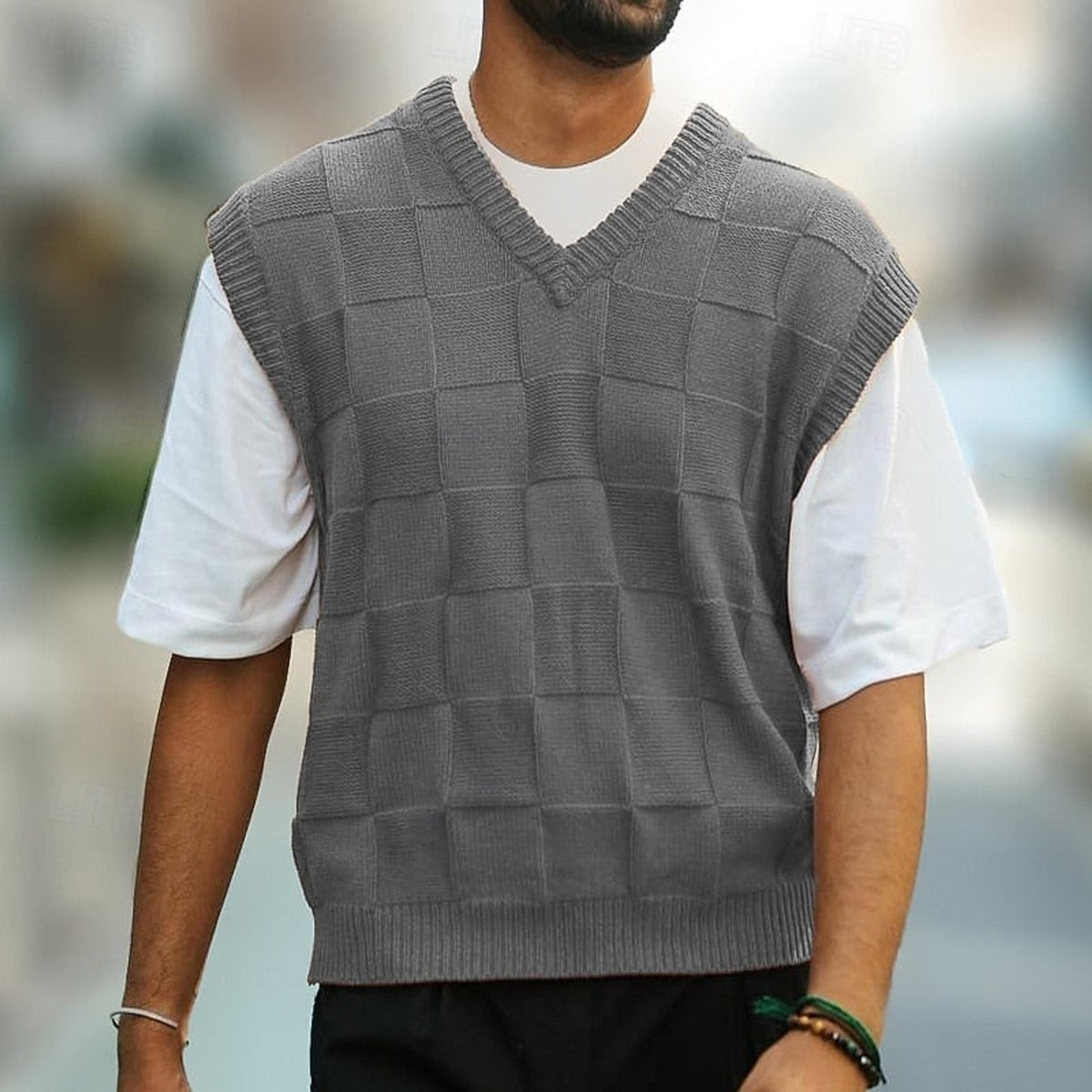 Sweater Vests with Knit Checkerboard Texture and V-Neck - Image 4