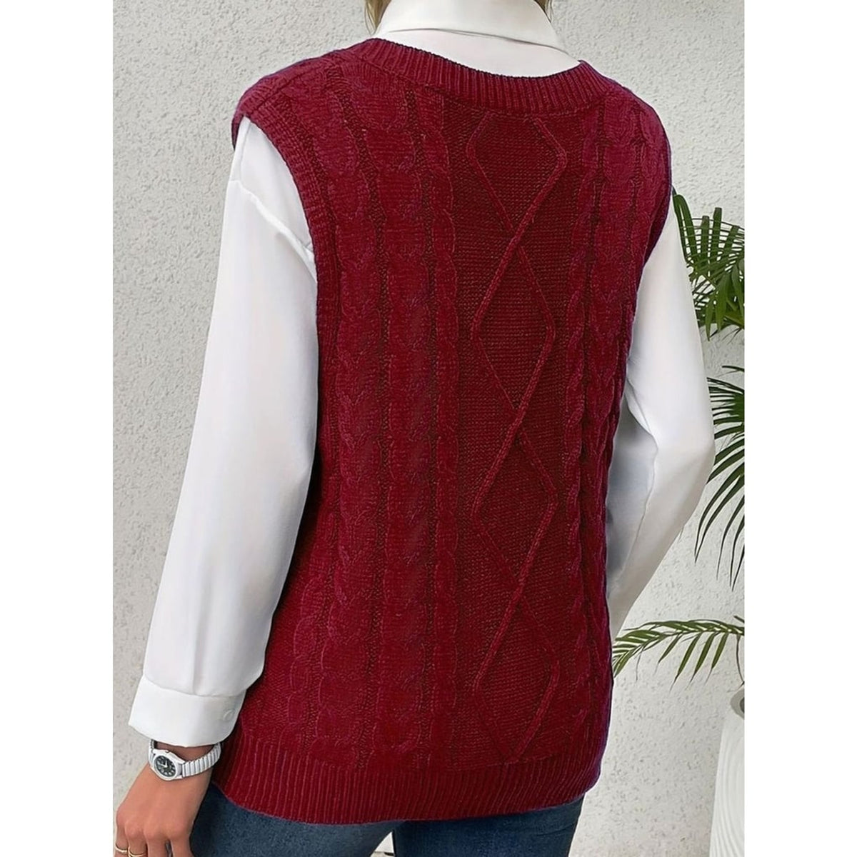 Sweater Vests with Relaxed Knit Fit and V-Neck - Image 35