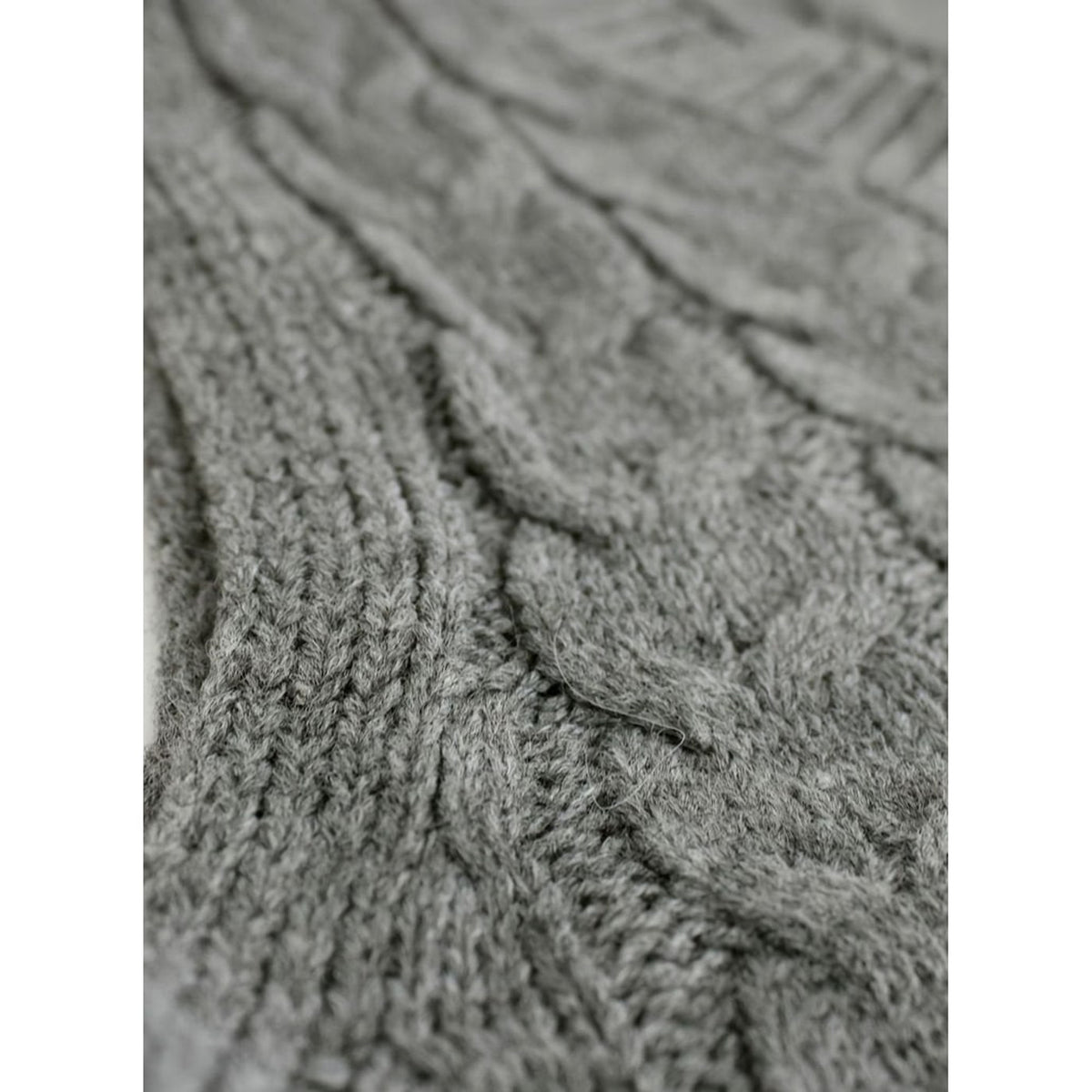 Sweater Vests with Relaxed Knit Fit and V-Neck - Image 4