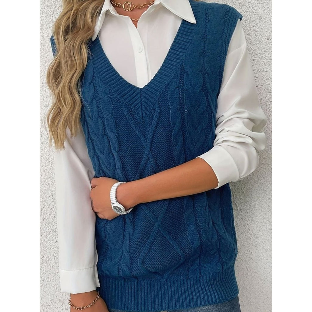 Sweater Vests with Relaxed Knit Fit and V-Neck - Image 69