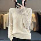 Sweater with Round Neck and Long-Sleeve Pullover - Image 1