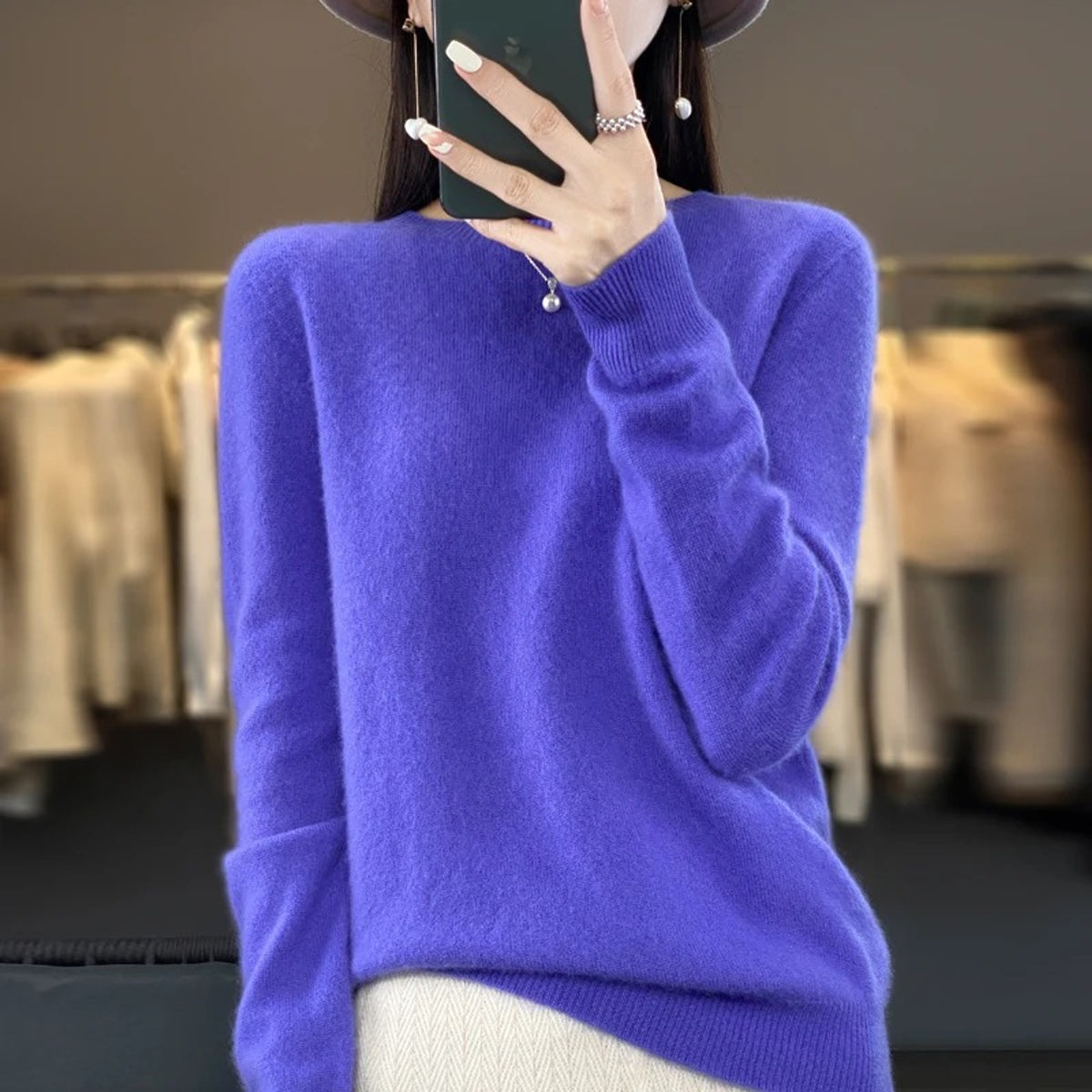Sweater with Round Neck and Long-Sleeve Pullover - Image 3