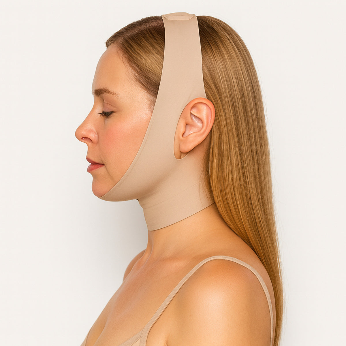 The Collagen Face Sculpt Wrap For An Instant Non-Surgical V-Line Lift - Image 3