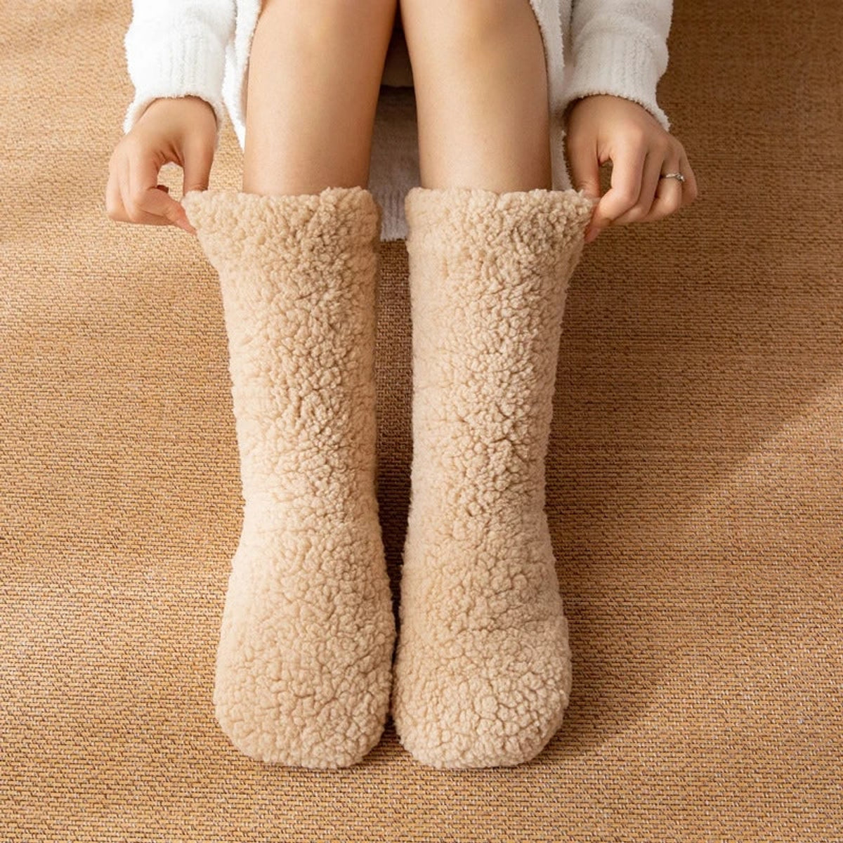 Thermal Socks with Warm High-Cut Design and Non-Slip Soles - Image 4