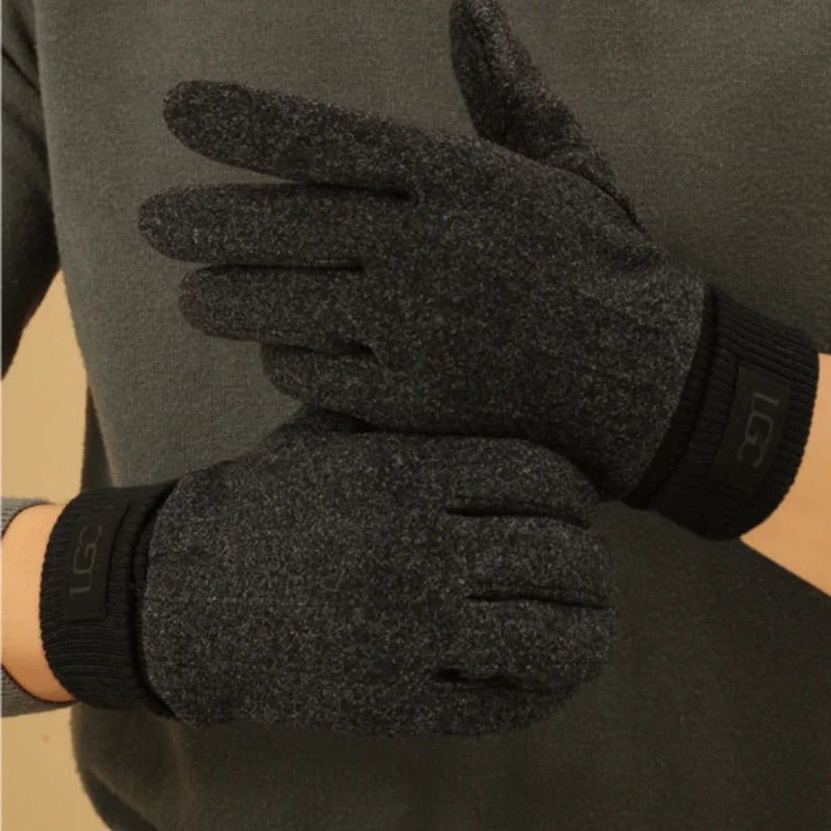 Touchscreen Gloves with Cashmere Blend Fingered and Ribbed Cuff - Image 8