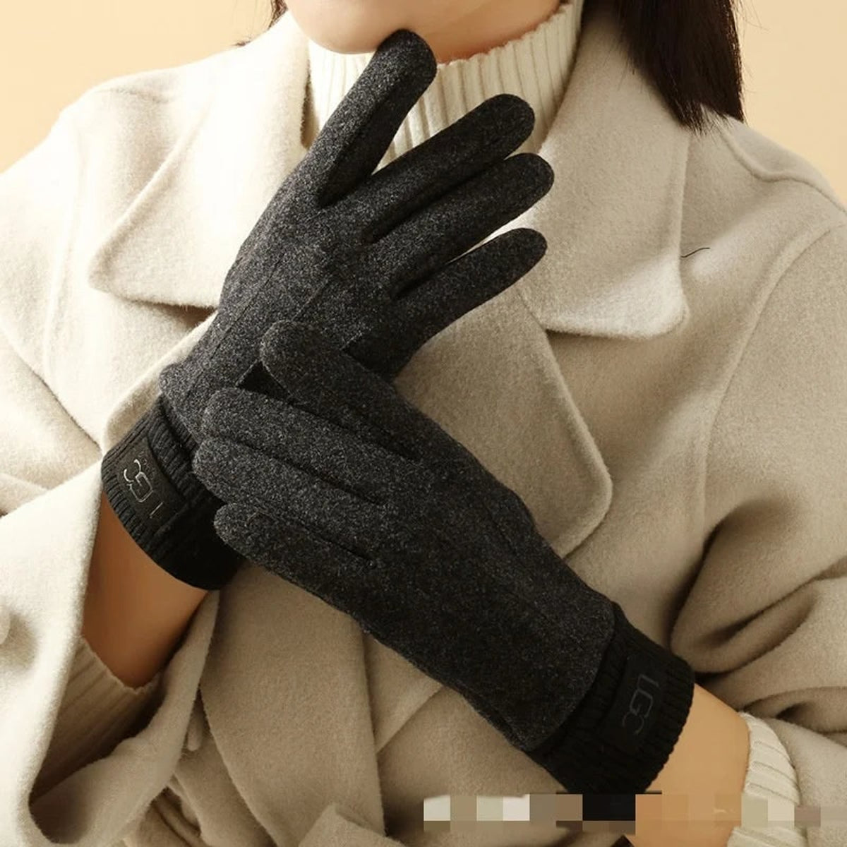 Touchscreen Gloves with Cashmere Blend Fingered and Ribbed Cuff - Image 5