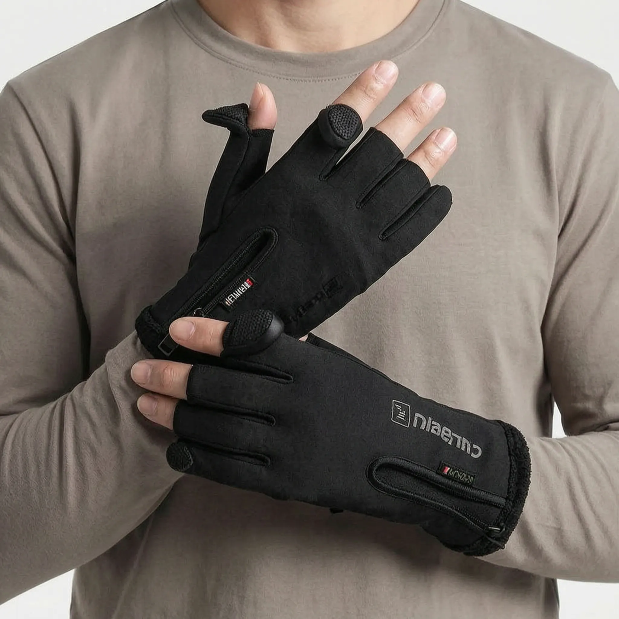 Water-Resistant Thermal Fishing Gloves With Fleece Lining And Flip-Back Finger Design - Image 4