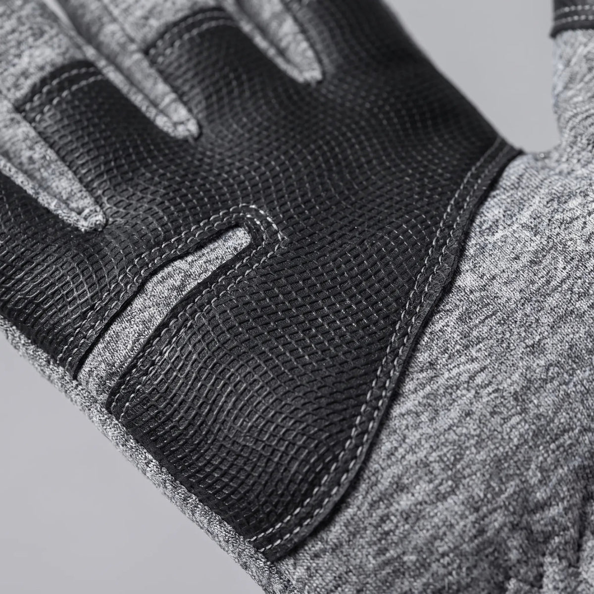 Water-Resistant Thermal Fishing Gloves With Fleece Lining And Flip-Back Finger Design - Image 6