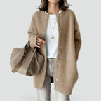 Women's Cardigan with Relaxed Collar Fit and Button-Front - Image 1