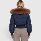 Women's Cropped Puffer Jacket With Lined Collar And Waist Pockets - Image 3